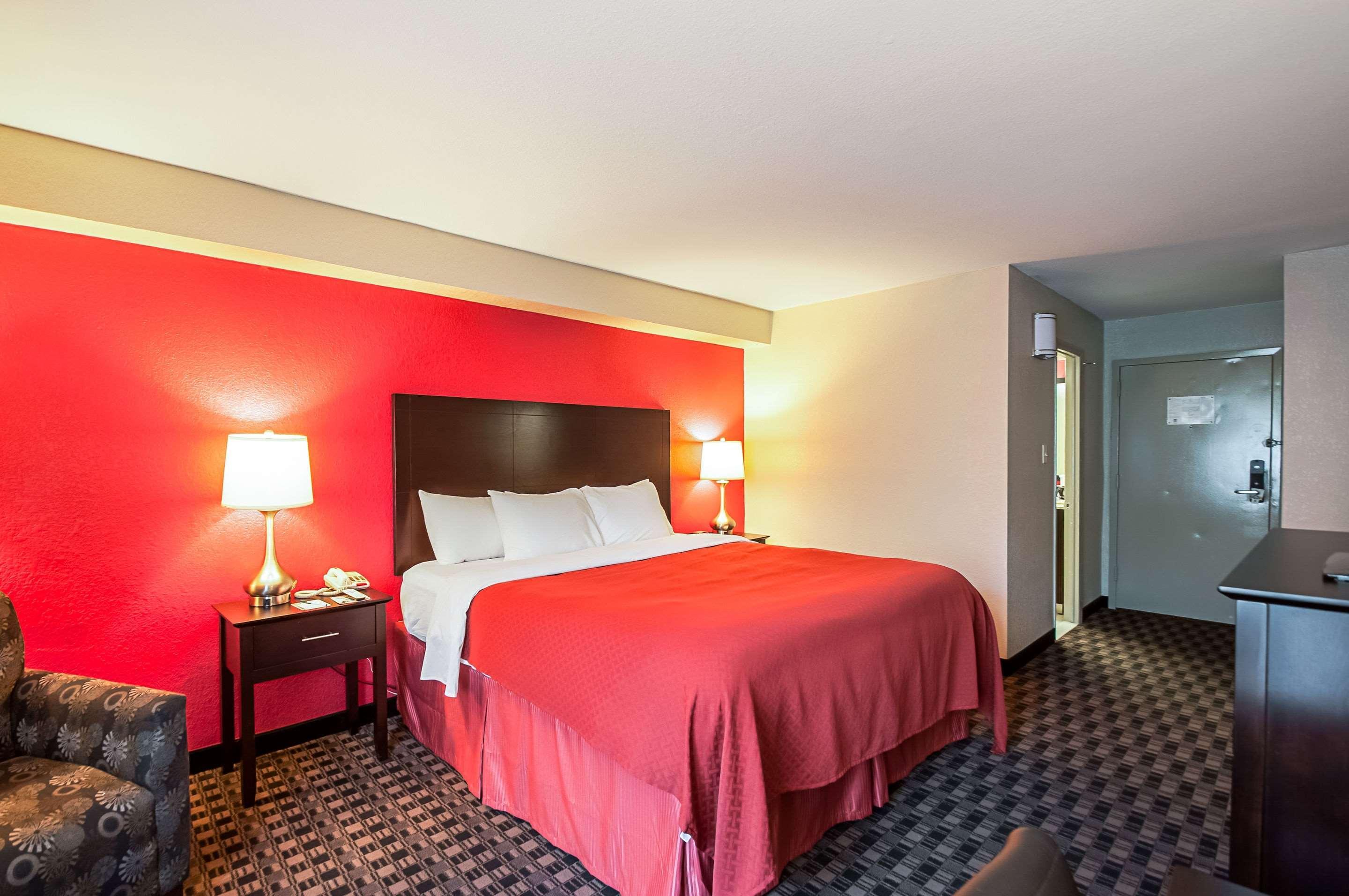 Quality Inn Near Potomac Mills Woodbridge Eksteriør bilde